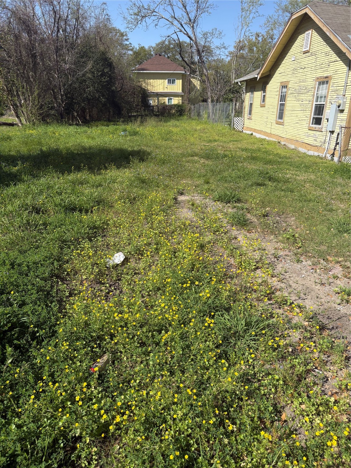 2086 Liberty Street Beaumont TX 77701