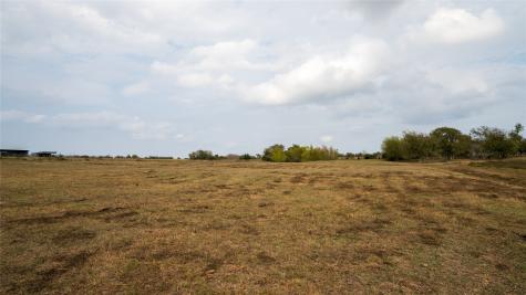 4646 Fm 2679 Road Burton TX 77835