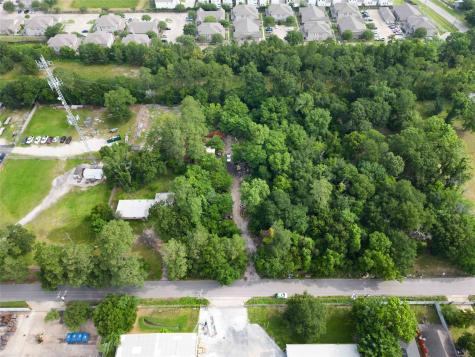 3938 Creekmont Drive Houston TX 77091