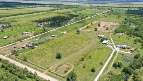 2828 County Road 615 Dayton TX 77535