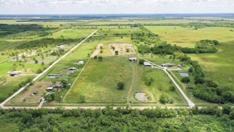 2828 County Road 615 Dayton TX 77535