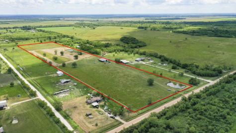 2828 County Road 615 Dayton TX 77535