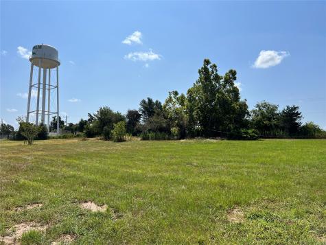 707 Cedar Street Franklin TX 77856
