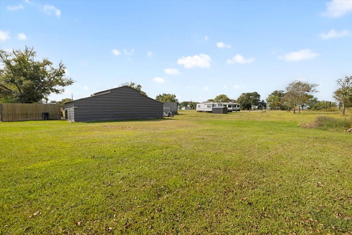 202 Spence Street Anahuac TX 77514