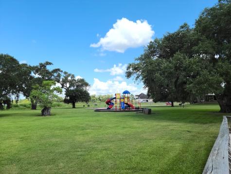 Lot 16 Wrangler Bend Angleton TX 77515
