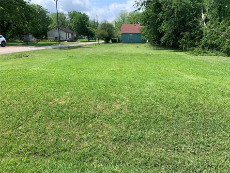 1403 Bailey Street Wharton TX 77488