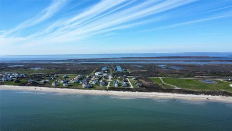 1109 Guppy Crystal Beach TX 77650