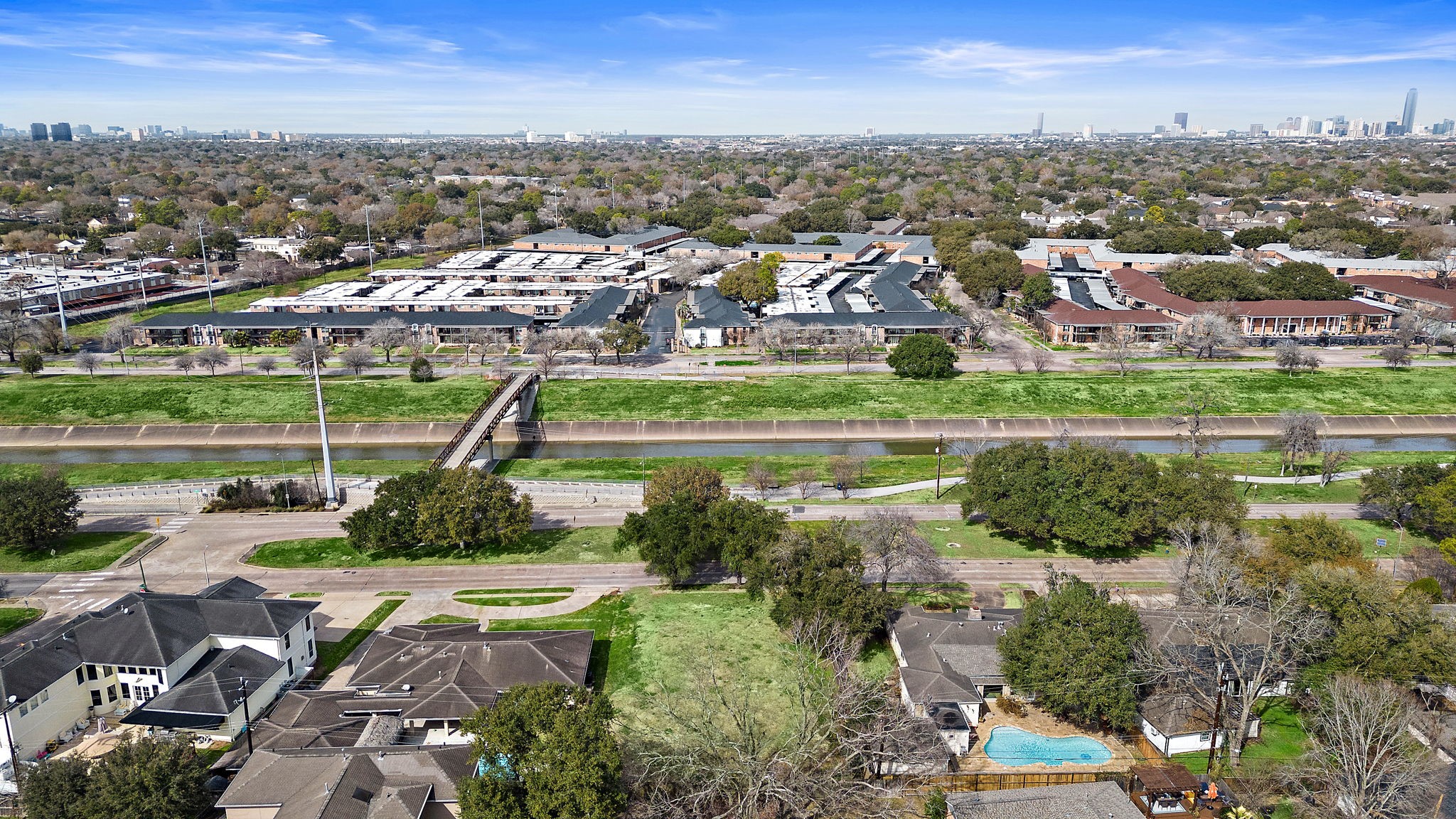 5531 S Braeswood Boulevard Houston TX 77096