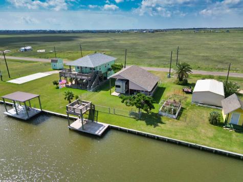 867 County Road 299 Sargent TX 77414