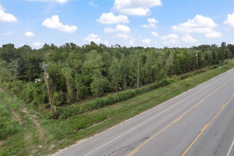 9715 Highway 321 Highway N Dayton TX 77535