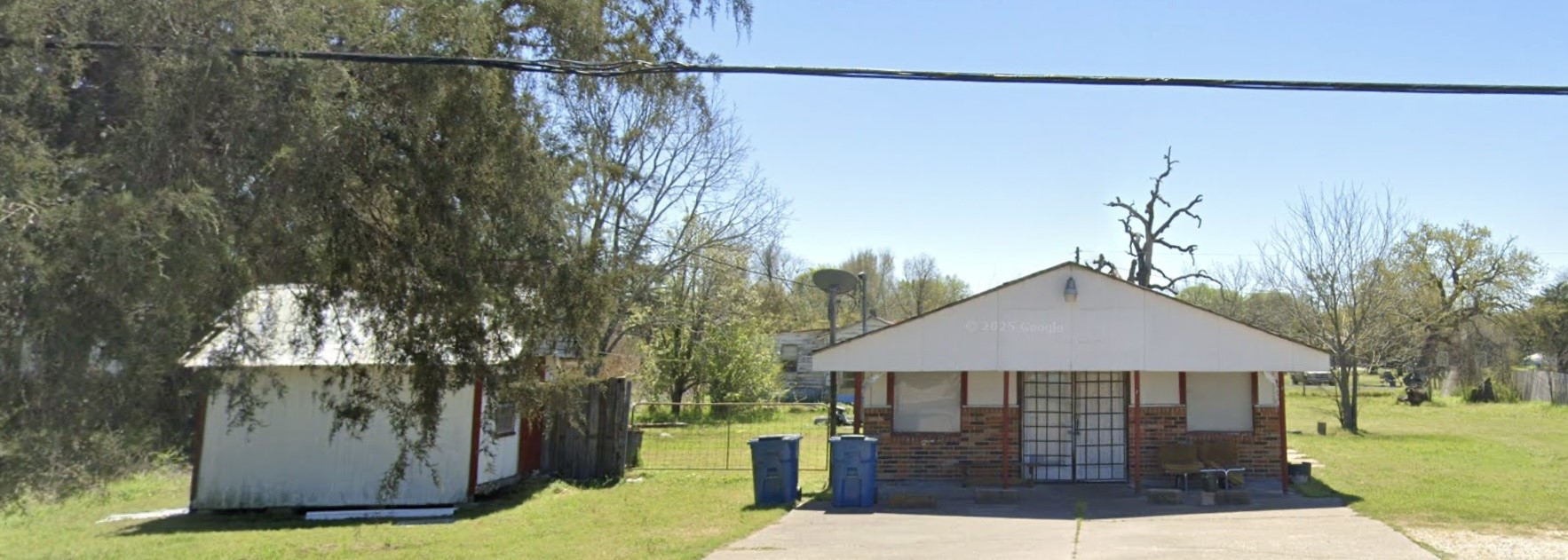 611 Florida Street Navasota TX 77868