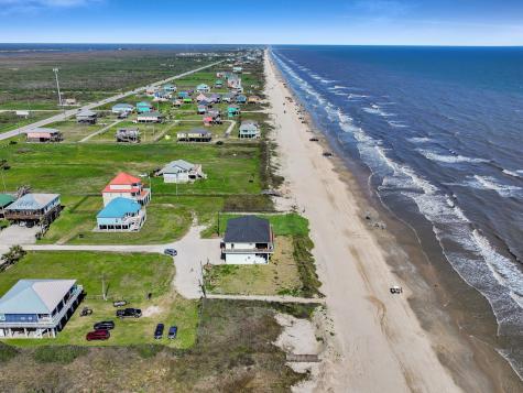 772 Bolivar Dunes Boulevard Gilchrist TX 77617