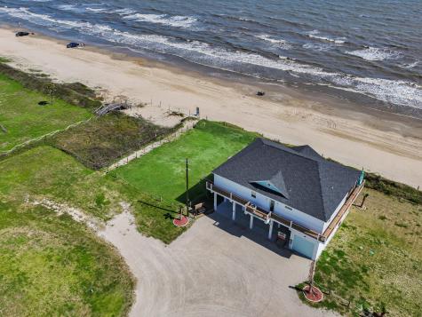 772 Bolivar Dunes Boulevard Gilchrist TX 77617
