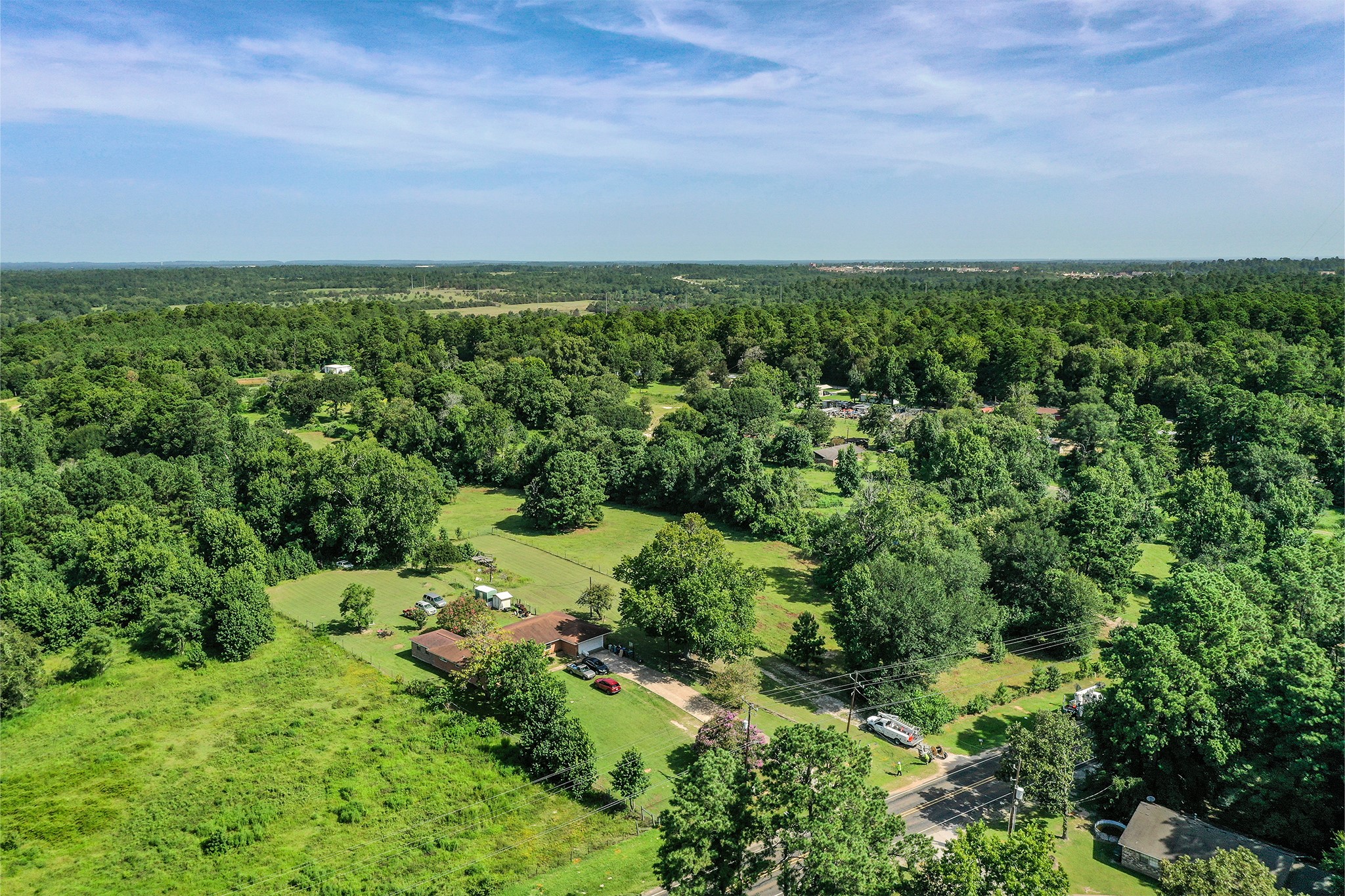 3722 Montgomery Road Huntsville TX 77340