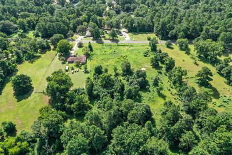 3722 Montgomery Road Huntsville TX 77340