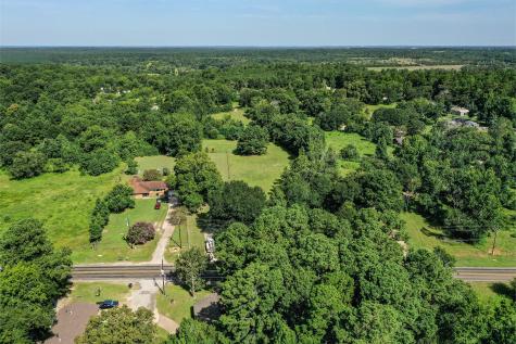 3722 Montgomery Road Huntsville TX 77340