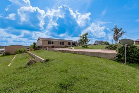279 S Oak Lee Drive Onalaska TX 77360