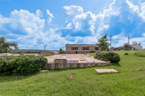279 S Oak Lee Drive Onalaska TX 77360