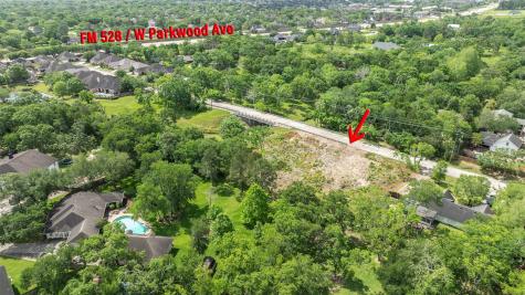 1405 Greenbriar Drive Friendswood TX 77546