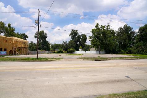 972 W Little York Road Road NW Houston TX 77088
