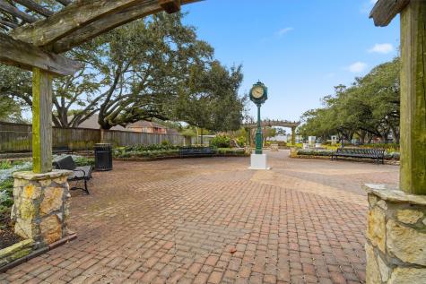 309 Waco Avenue League City TX 77573