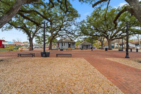 309 Waco Avenue League City TX 77573