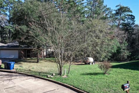 3138 Winding Way Huntsville TX 77340