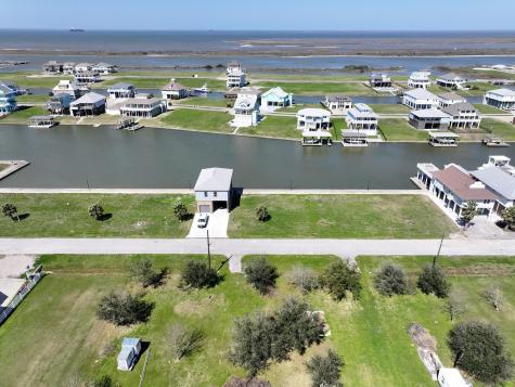 2009 Nelson Street Port Bolivar TX 77650