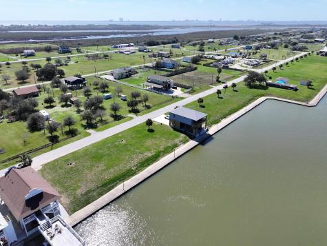 2009 Nelson Street Port Bolivar TX 77650