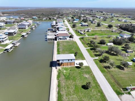 2009 Nelson Street Port Bolivar TX 77650
