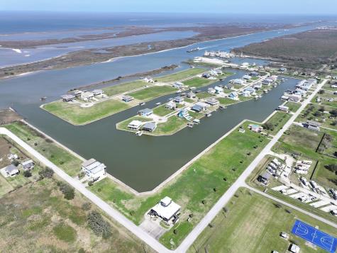 2009 Nelson Street Port Bolivar TX 77650