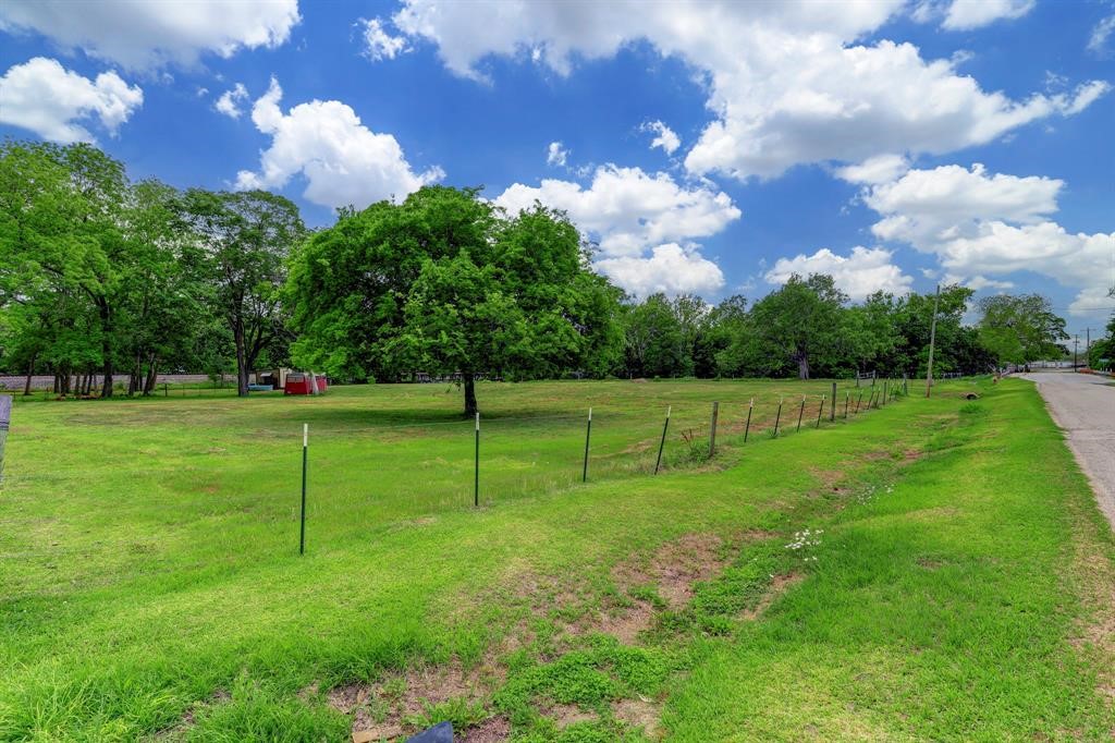 350 Old Galveston Road Alvin TX 77511
