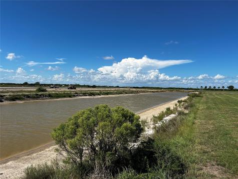 2952 Palacios Bay Drive Palacios TX 77465
