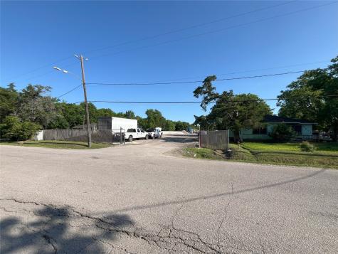 6007 Brookfield Drive Houston TX 77085