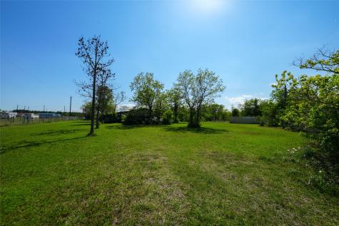 2302 N H Street Deer Park TX 77536