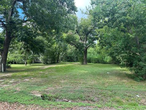 1907 Hill Street Baytown TX 77520