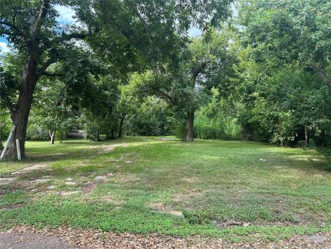 1907 Hill Street Baytown TX 77520
