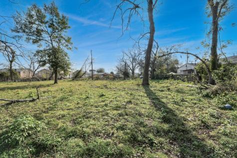 2609 Eva Street Houston TX 77093