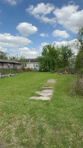 6020 Wipprecht Street Houston TX 77026