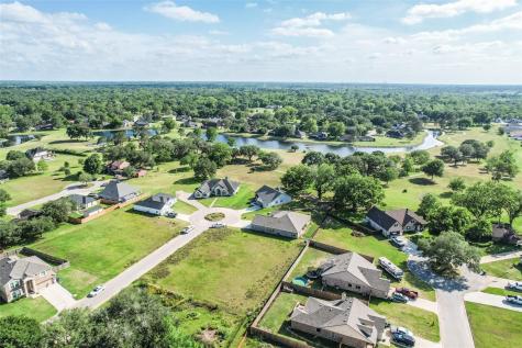 416 Buena Vista Lane West Columbia TX 77486