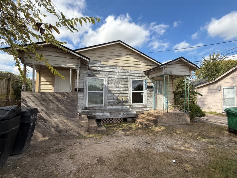 4011, 4017 Terry Street Houston TX 77009
