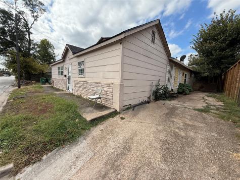 4011, 4017 Terry Street Houston TX 77009