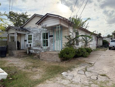 4011, 4017 Terry Street Houston TX 77009
