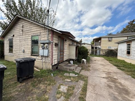 4011, 4017 Terry Street Houston TX 77009