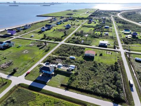 1503 Front Avenue Port Bolivar TX 77650