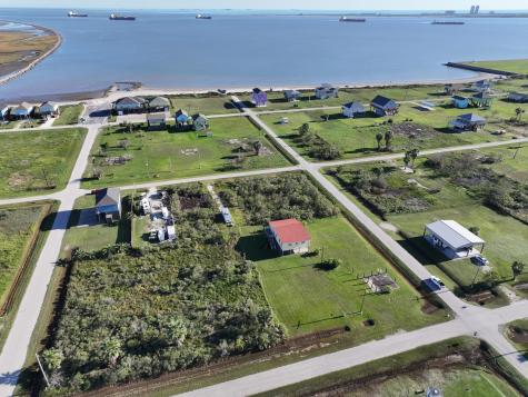 1503 Front Avenue Port Bolivar TX 77650