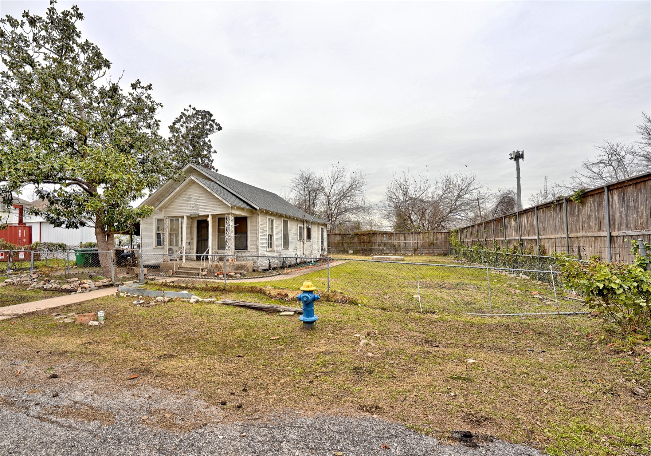 5212 Kansas Street Houston TX 77007