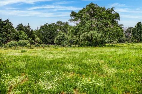 10610 County Road 322 Caldwell TX 77836