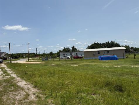 11 Road 5118 Cleveland TX 77327