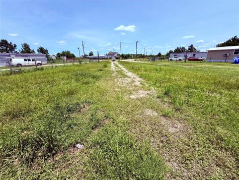 11 Road 5118 Cleveland TX 77327